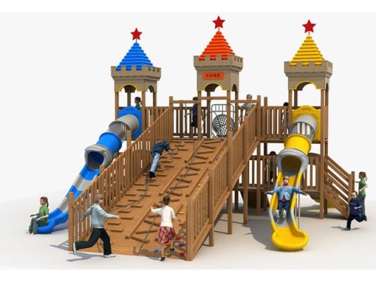 Parque infantil do Castelo de Madeira