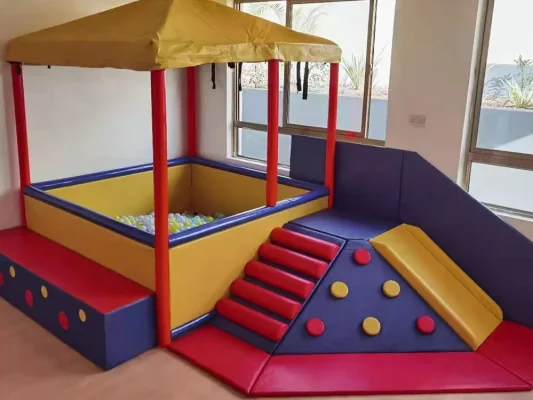 Soft Play Indoor-Spielplatz für Erwachsene