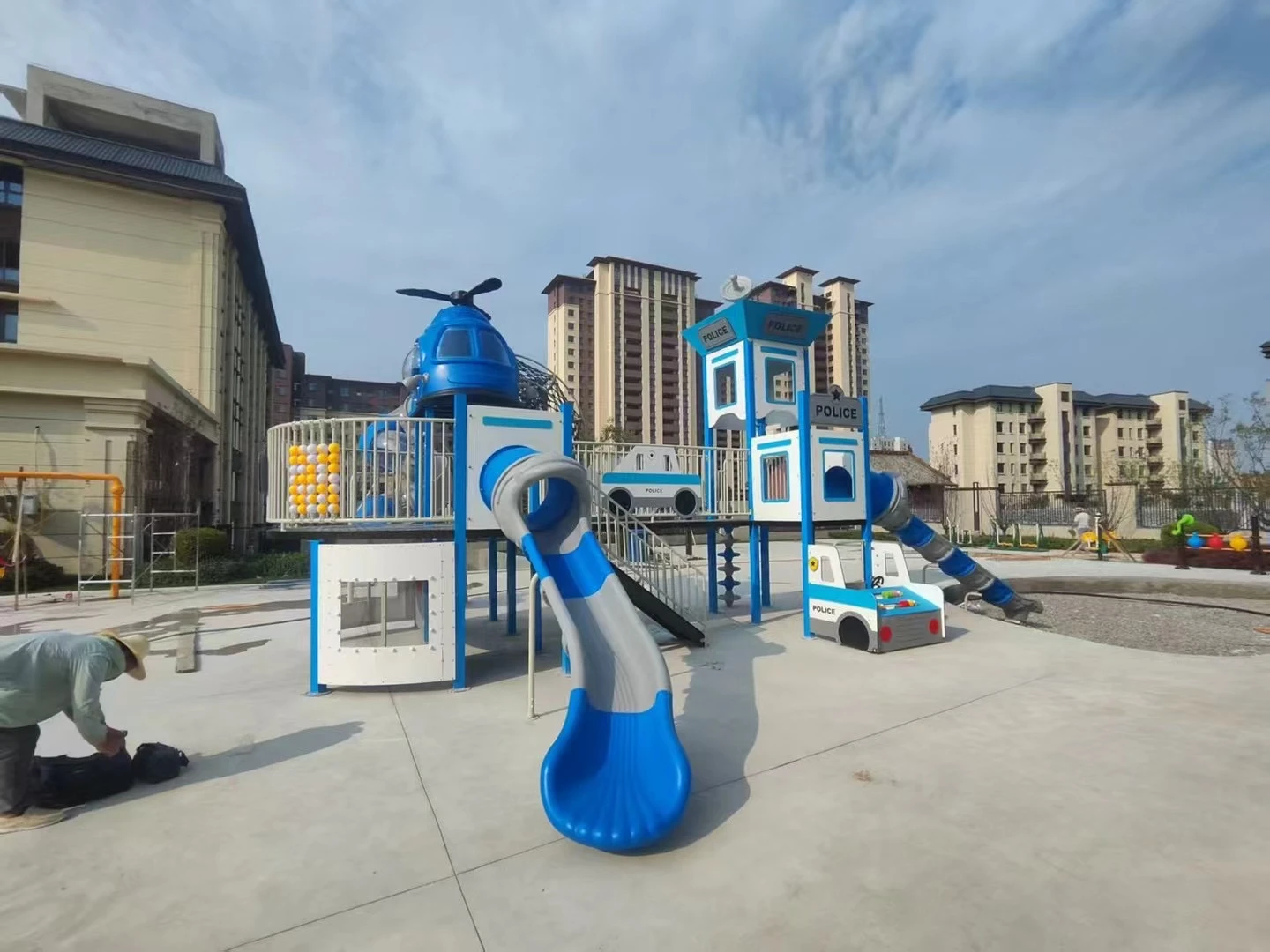 Fornecedor de parques infantis exteriores para projectos de jogos seguros, personalizados e duradouros 8 fornecedor de parques infantis para exterior