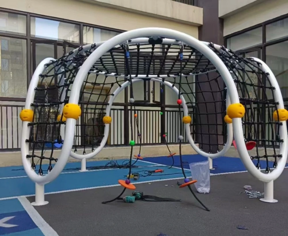 Pavimento de caucho para parques infantiles al aire libre para áreas de juego seguras 12 Suelos de caucho para parques infantiles al aire libre