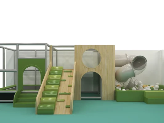 Pequeño parque infantil con juegos blandos